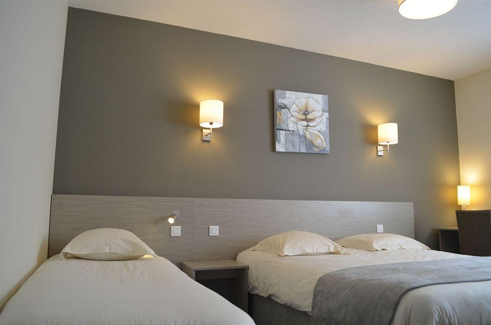 Park Hotel & Appartements Cholet Esterno foto